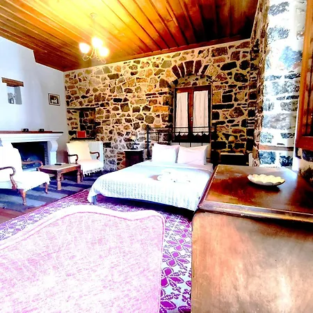 Archontiko Nikolopoulou 3*