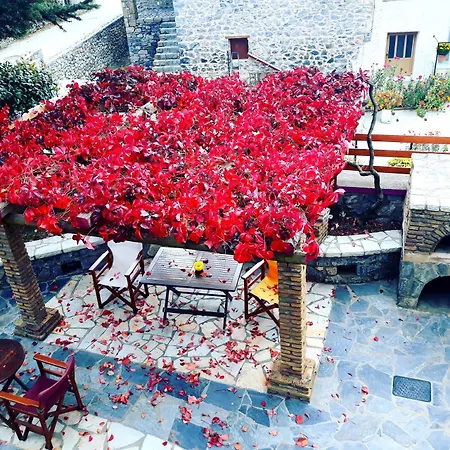 Archontiko Nikolopoulou 3*