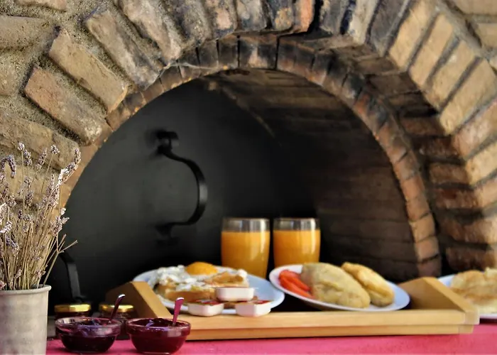 Archontiko Nikolopoulou Casa de hóspedes Vytina