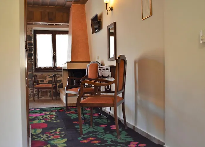 Archontiko Nikolopoulou Vitina